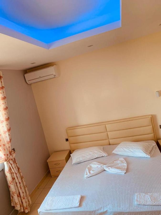 Hotel Sarda Deja's Ford ภายนอก รูปภาพ